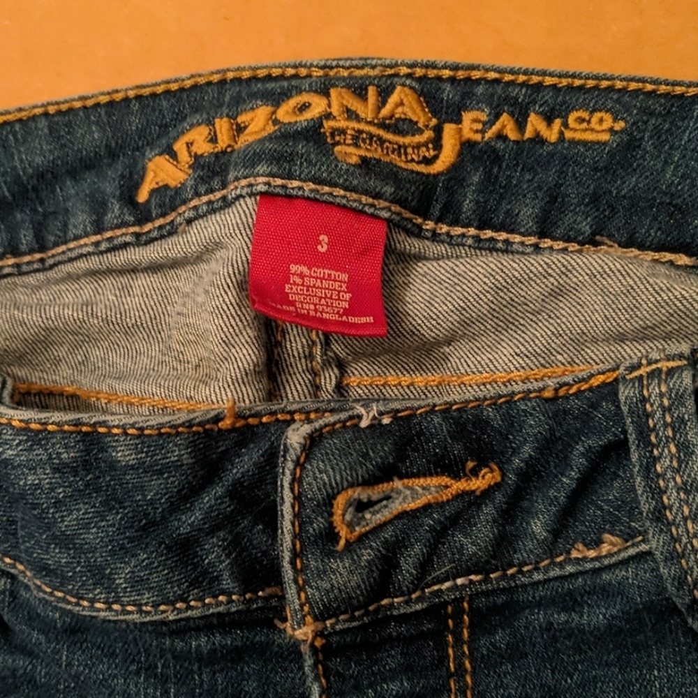 Jrs woman's size 3